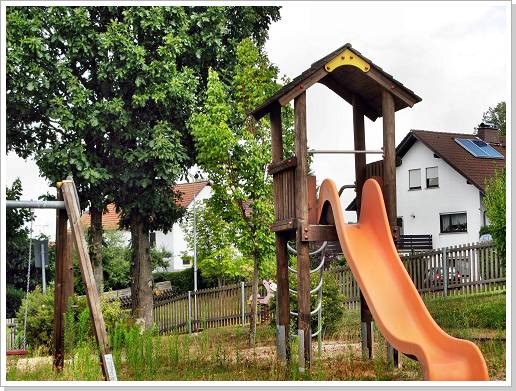 0035_12_spielplatz_tannenweg_2.jpg